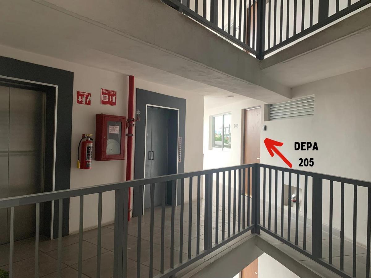 Departamento Nuevo Y Centrico Con Ambiente Familiar En Guadalajara Apartment Exterior foto